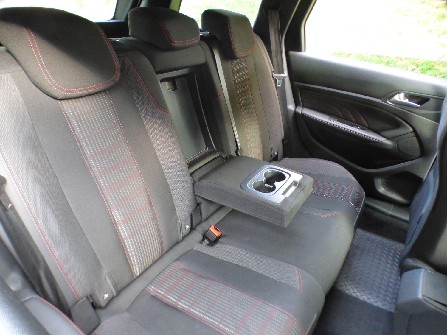 Used Peugeot 308 SW 2016 for sale - 76364404: Photo 26