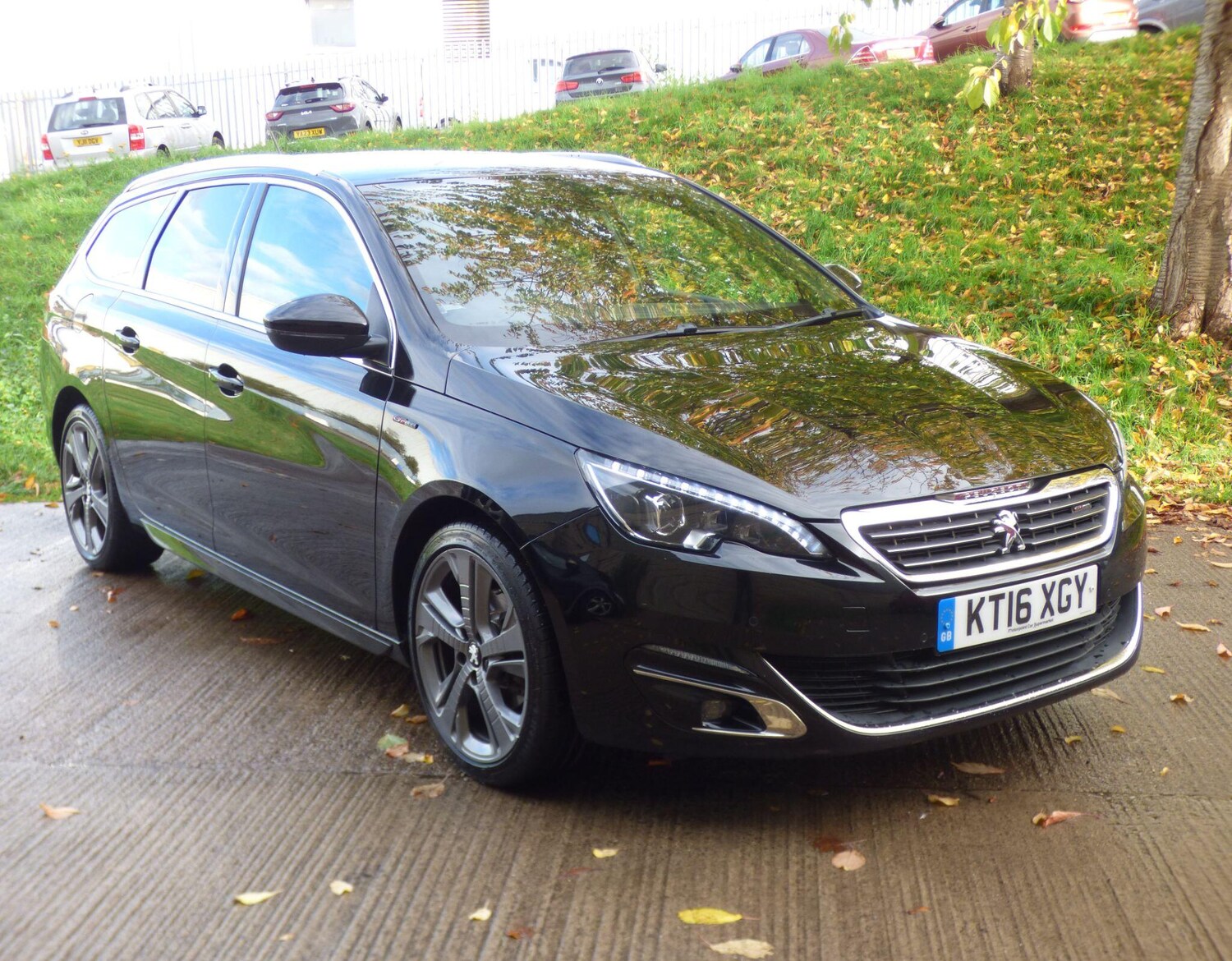 Used Peugeot 308 SW 2016 for sale - 76364404: Photo 4