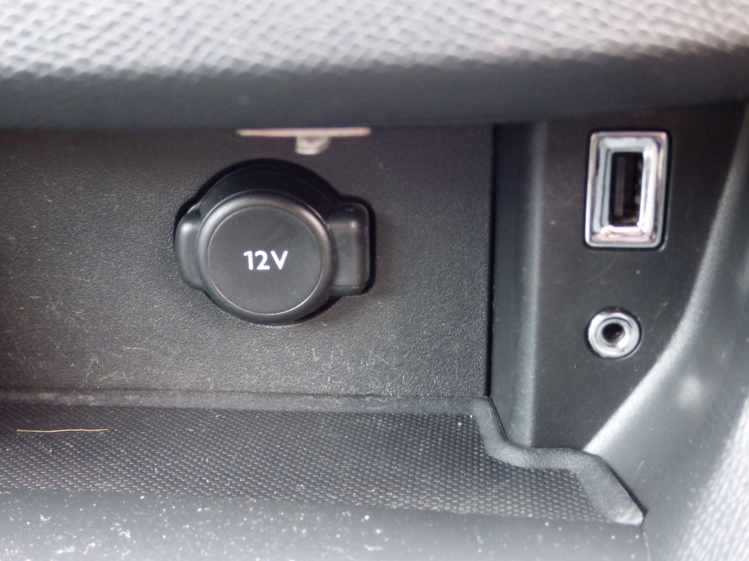 Used Peugeot 308 SW 2016 for sale - 76364404: Photo 42
