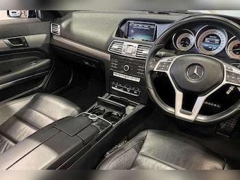 Used Mercedes-Benz E Class 2015 for sale - 78605446: Photo