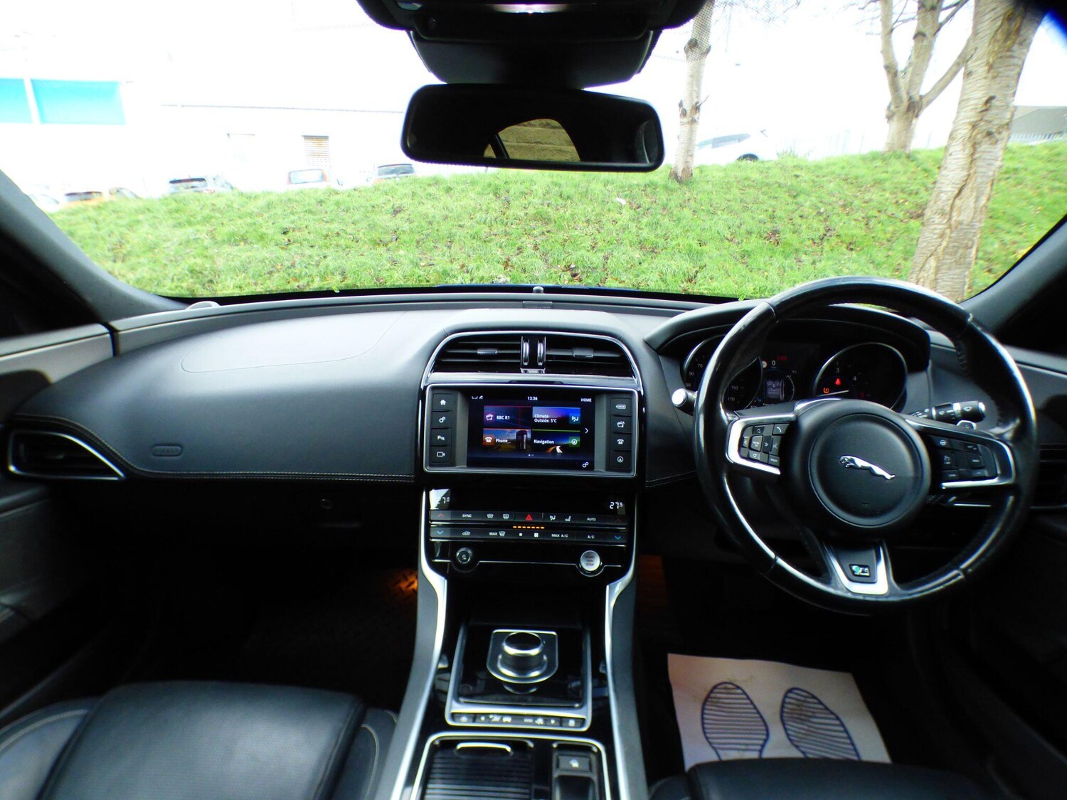 Used Jaguar XE 2018 for sale - 77899033: Photo 29