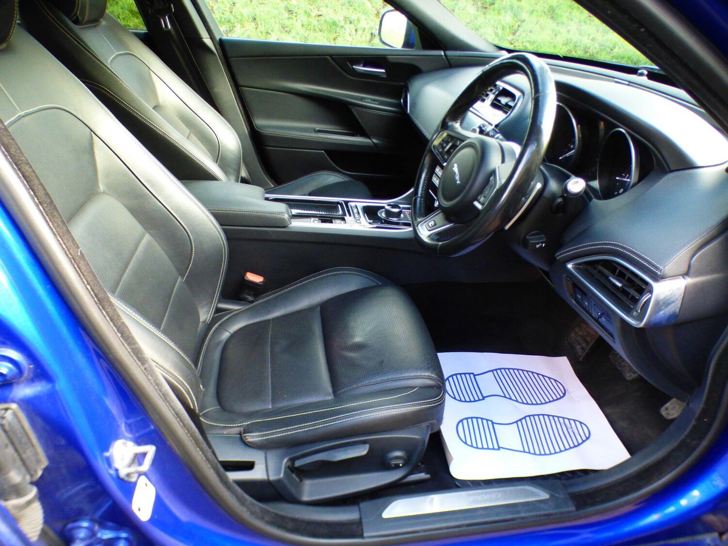 Used Jaguar XE 2018 for sale - 77899033: Photo 30