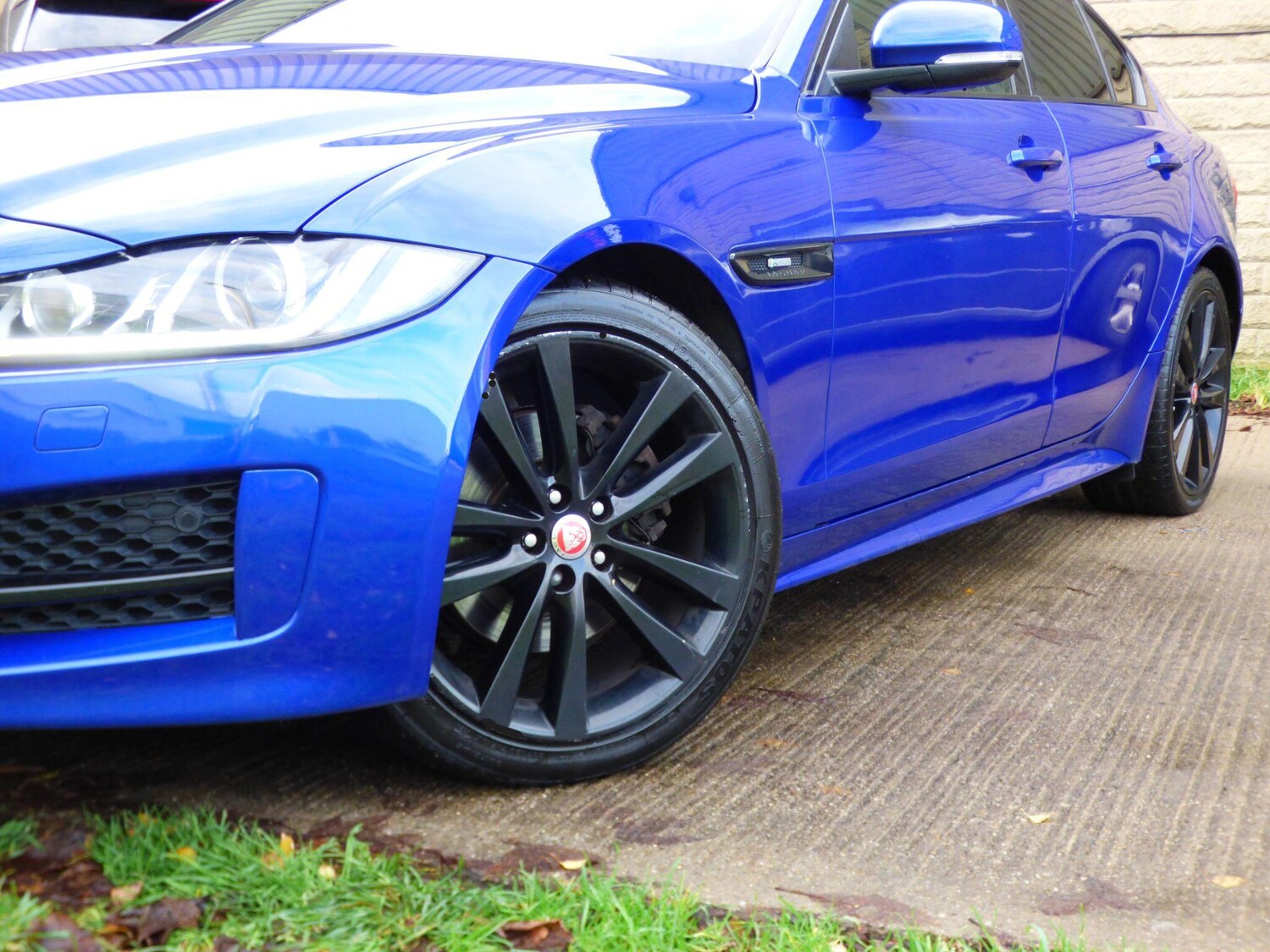 Used Jaguar XE 2018 for sale - 77899033: Photo 34