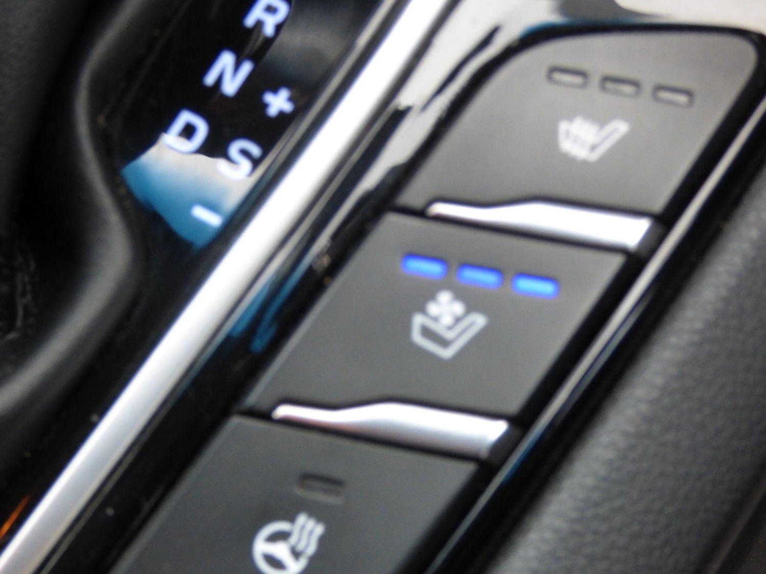 Used Hyundai IONIQ 2017 for sale - 76937647: Photo 13