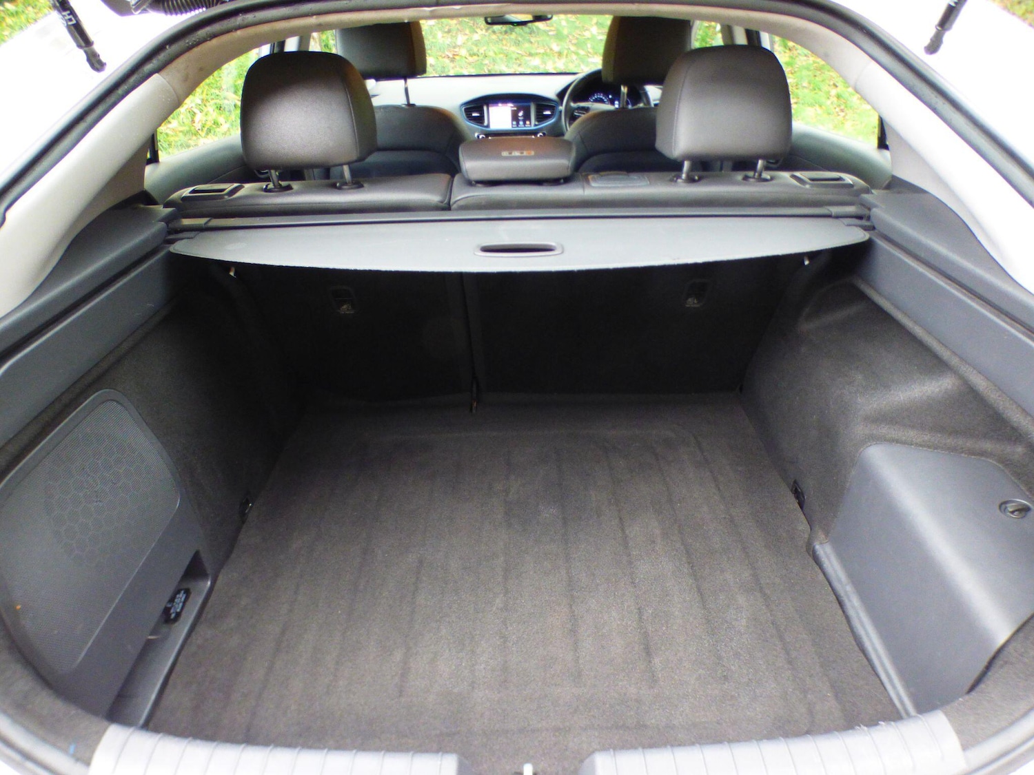 Used Hyundai IONIQ 2017 for sale - 76937647: Photo 39