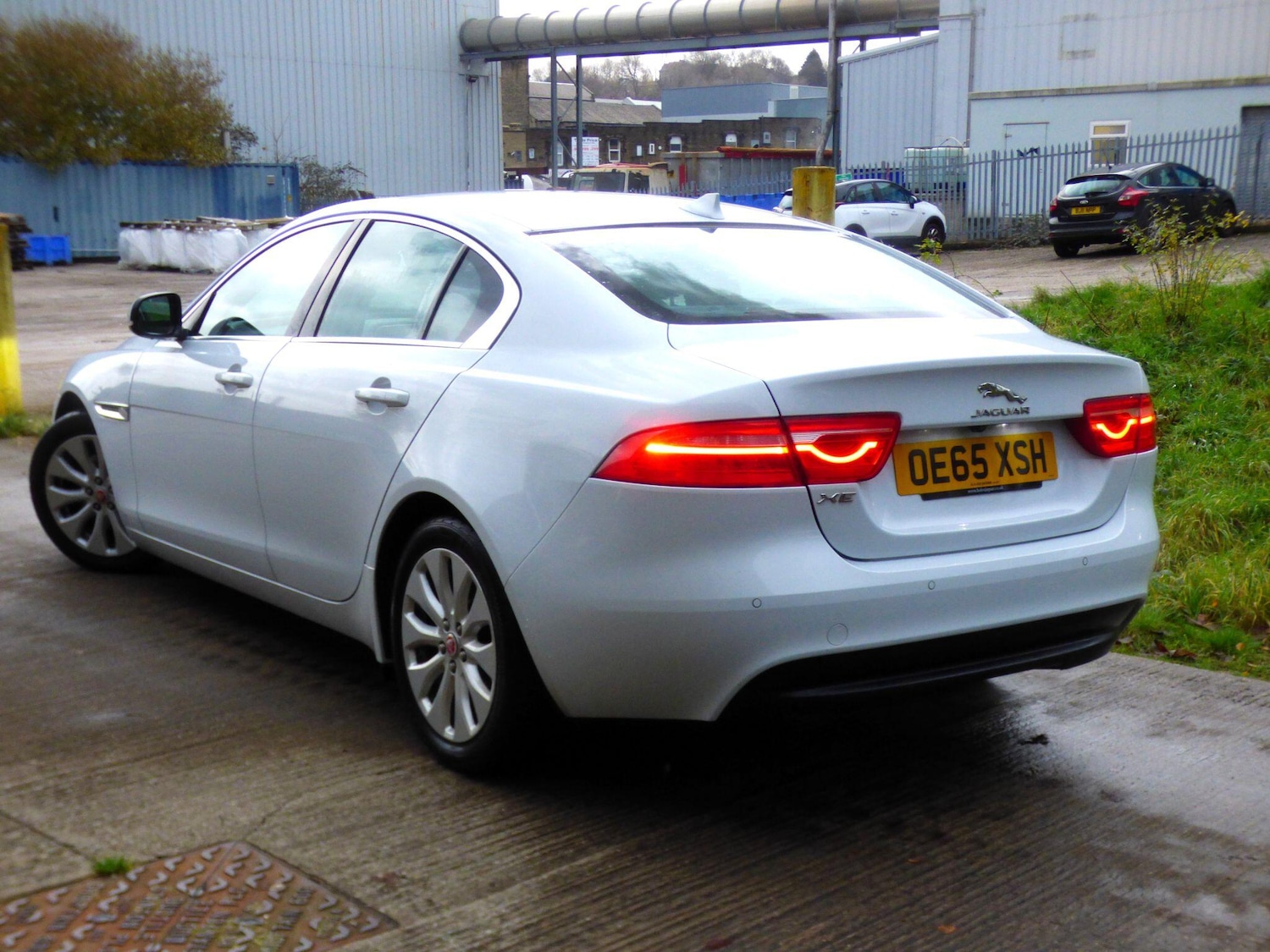 Used Jaguar XE 2016 for sale - 76896413: Photo 15