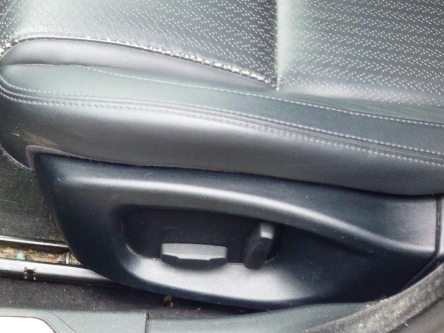 Used Jaguar XE 2016 for sale - 76896413: Photo 36