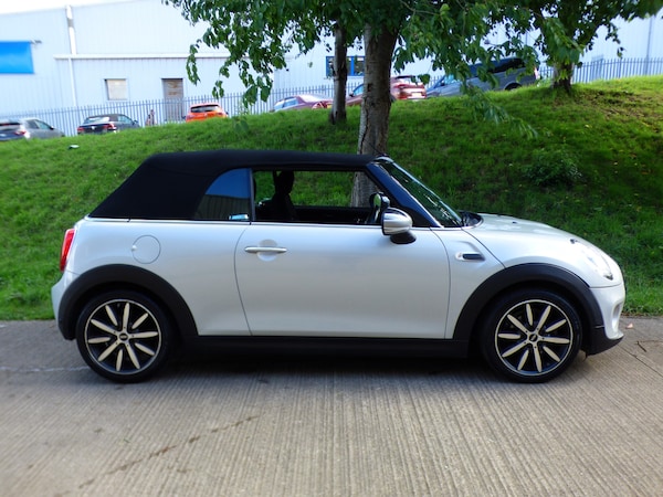 Used MINI Convertible 2016 for sale - 76030255: Photo 16