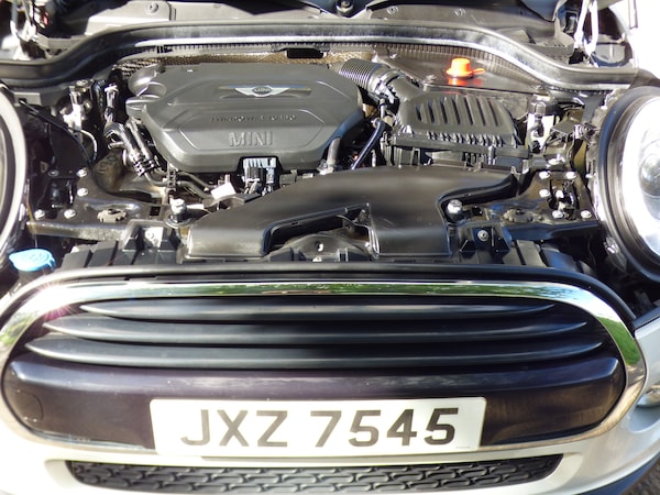 Used MINI Convertible 2016 for sale - 76030255: Photo 23