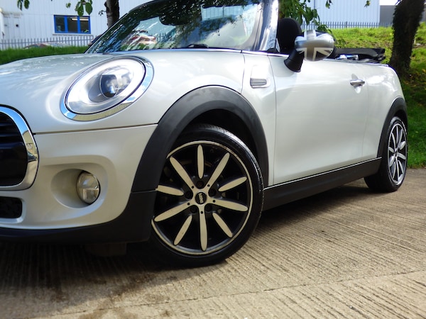 Used MINI Convertible 2016 for sale - 76030255: Photo 24