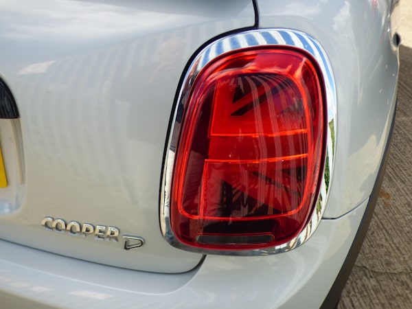 Used MINI Convertible 2016 for sale - 76030255: Photo 9