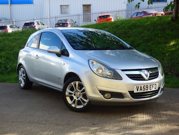 Vauxhall - Corsa