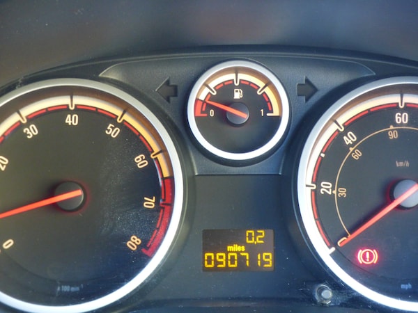 Used Vauxhall Corsa 2009 for sale - 76057840: Photo 8