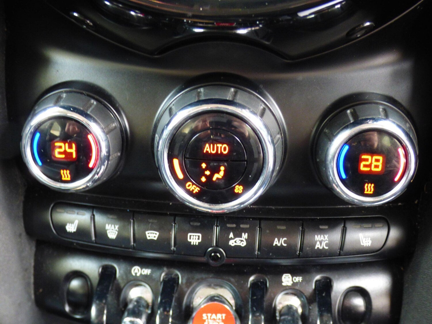 Used MINI Hatch 2014 for sale - 78220947: Photo 11