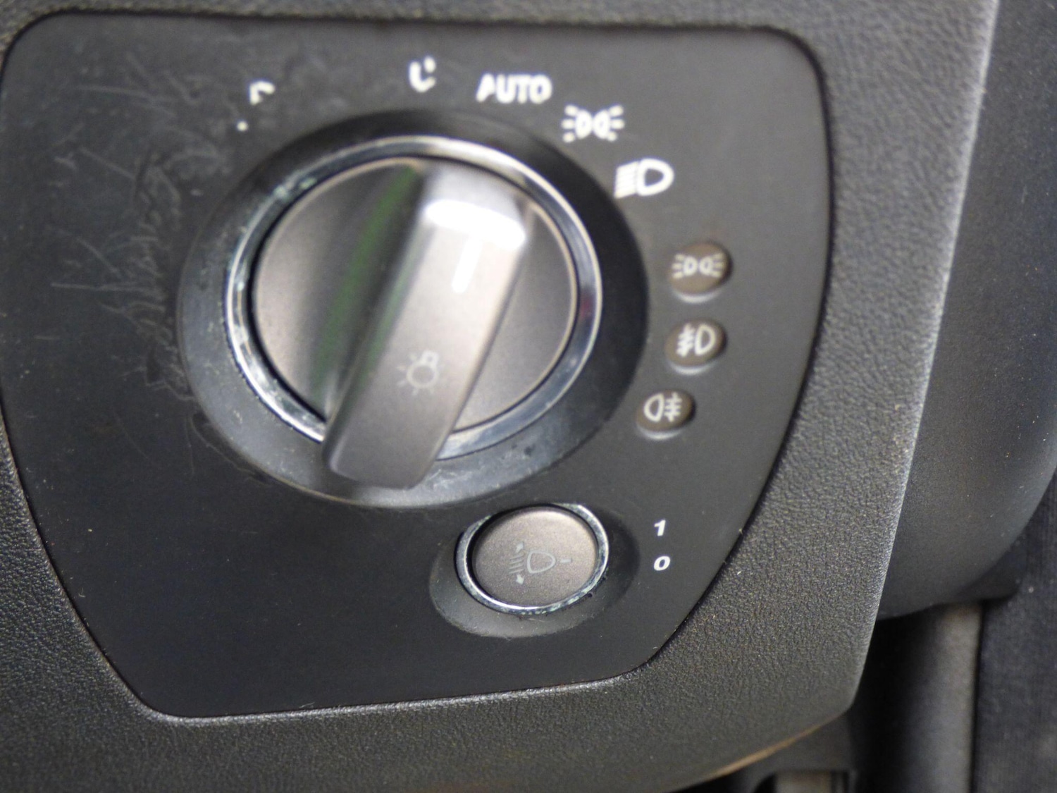 Used Mercedes-Benz SLK 2004 for sale - 77533719: Photo 11