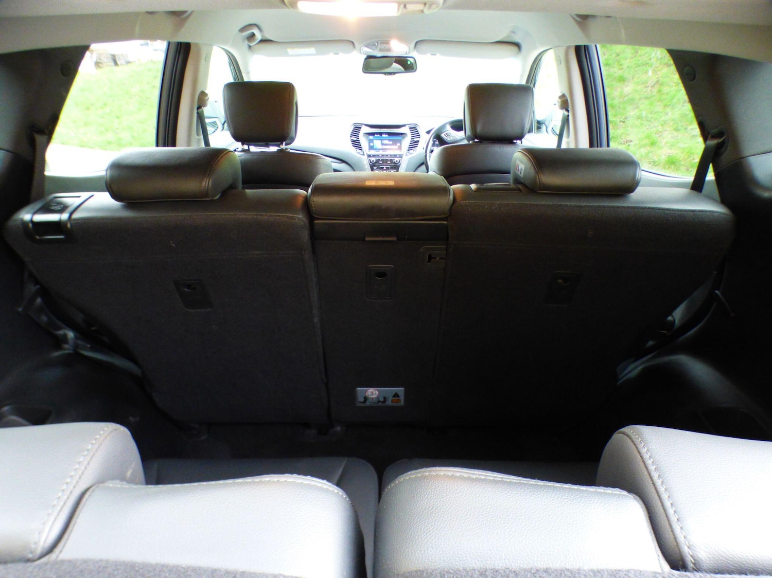 Used Hyundai Santa Fe 2018 for sale - 77719022: Photo 40