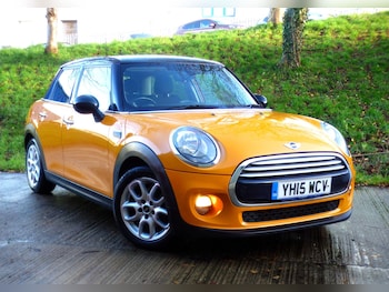 (15) - 1.5 Cooper Auto Euro 6 (s/s) 5dr