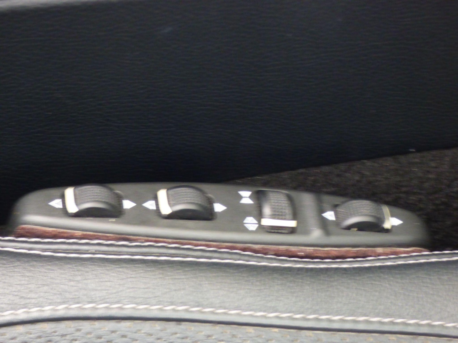 Used Mercedes-Benz E Class 2013 for sale - 76324496: Photo 30