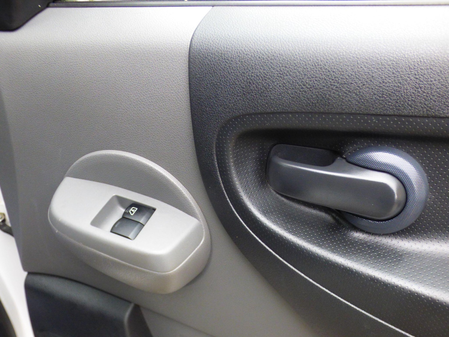 Used Nissan e-NV200 2018 for sale - 77287375: Photo 17