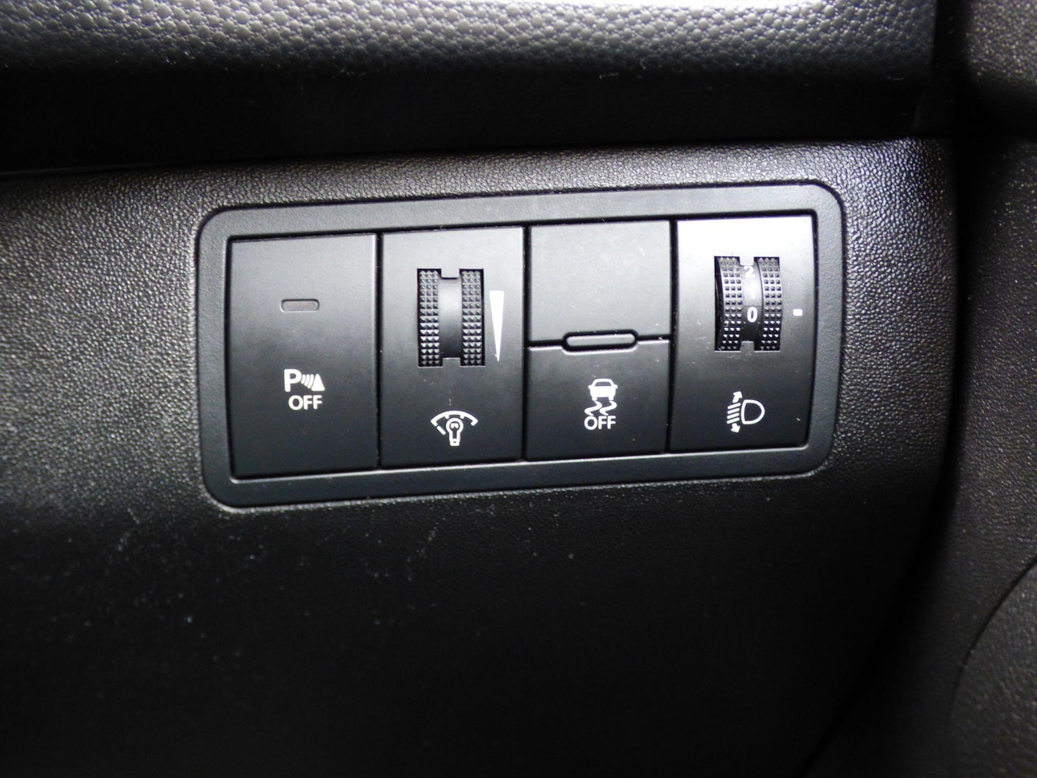 Used Kia Venga 2013 for sale - 77271949: Photo 10