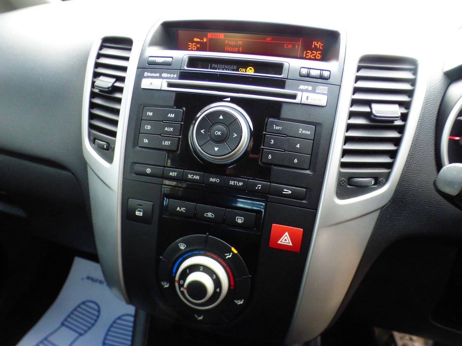 Used Kia Venga 2013 for sale - 77271949: Photo 27