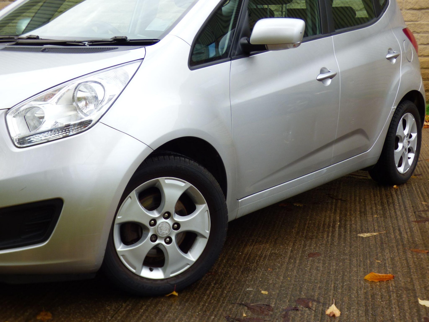 Used Kia Venga 2013 for sale - 77271949: Photo 28