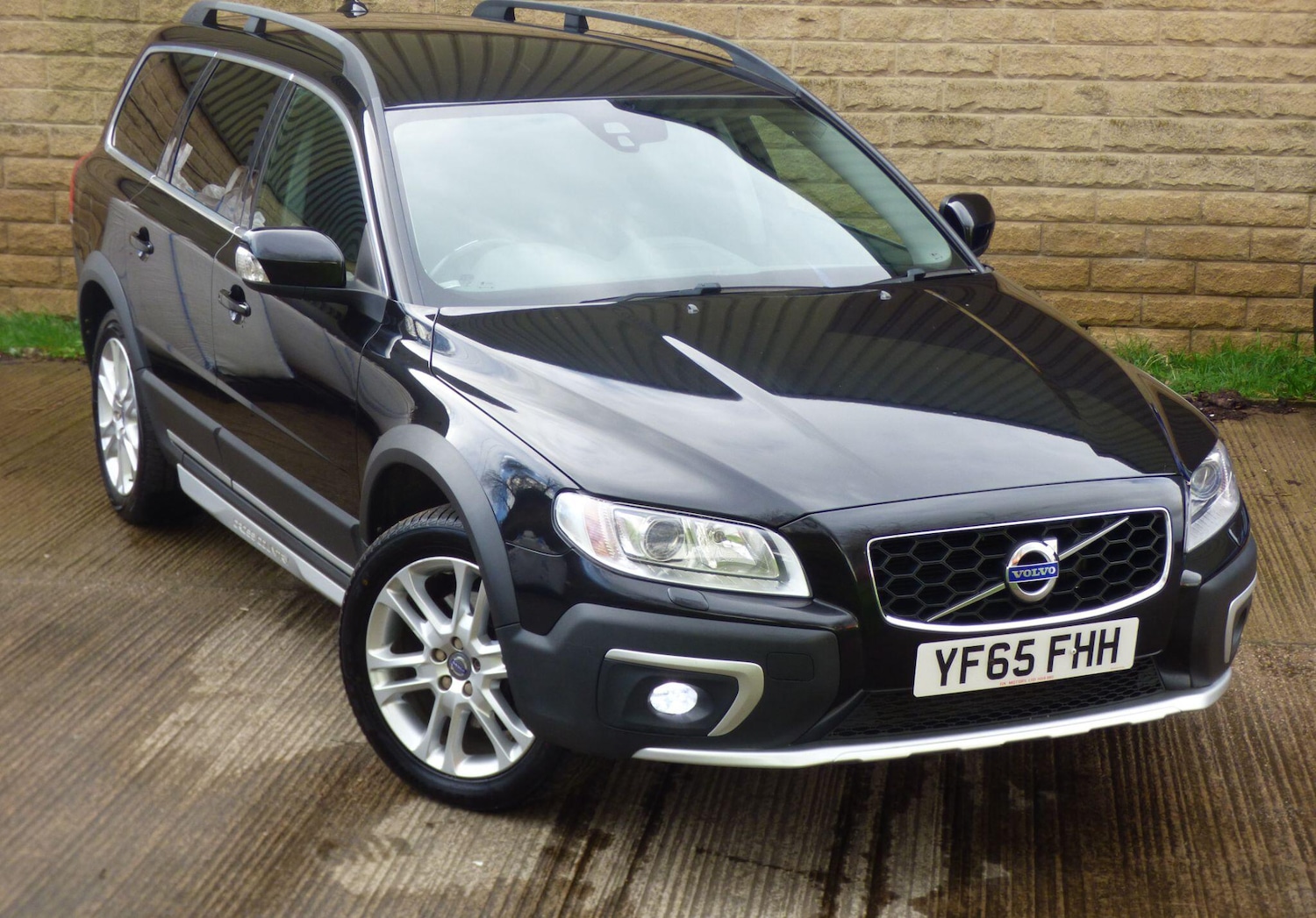 Used Volvo XC70 2015 for sale - 78084011: Photo 29