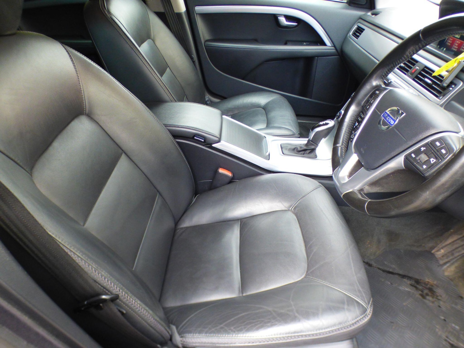 Used Volvo XC70 2015 for sale - 78084011: Photo 36