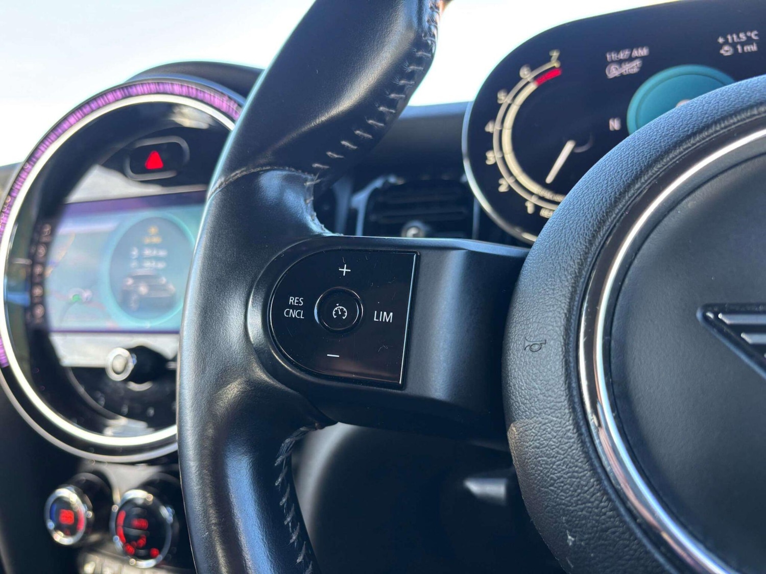 Used MINI Hatch 2021 for sale - 76581235: Photo 24