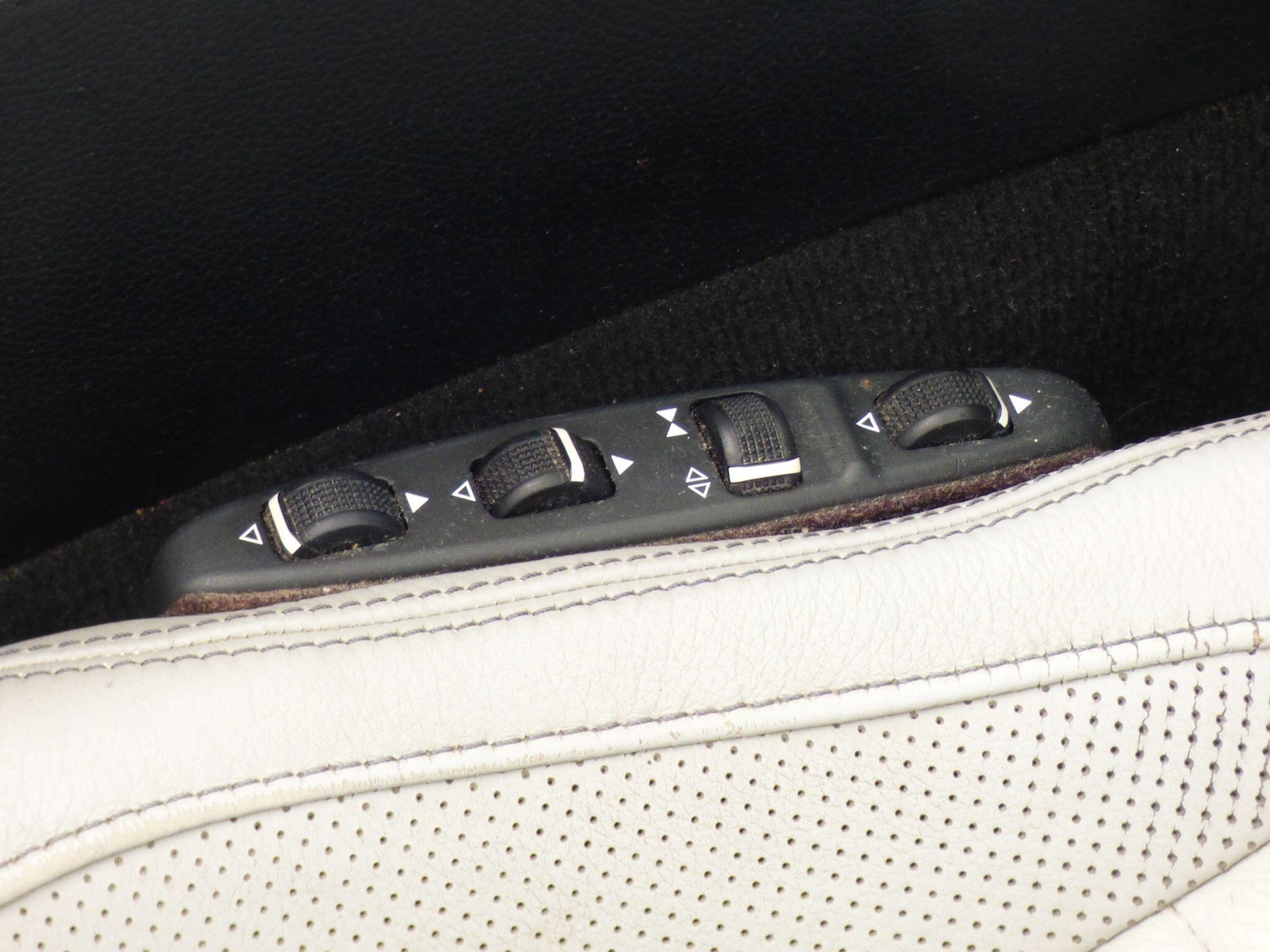 Used Mercedes-Benz E Class 2014 for sale - 76429519: Photo 15