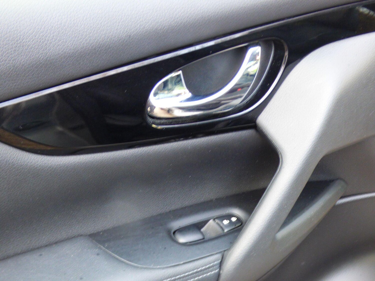 Used Nissan Qashqai 2017 for sale - 77919126: Photo 35