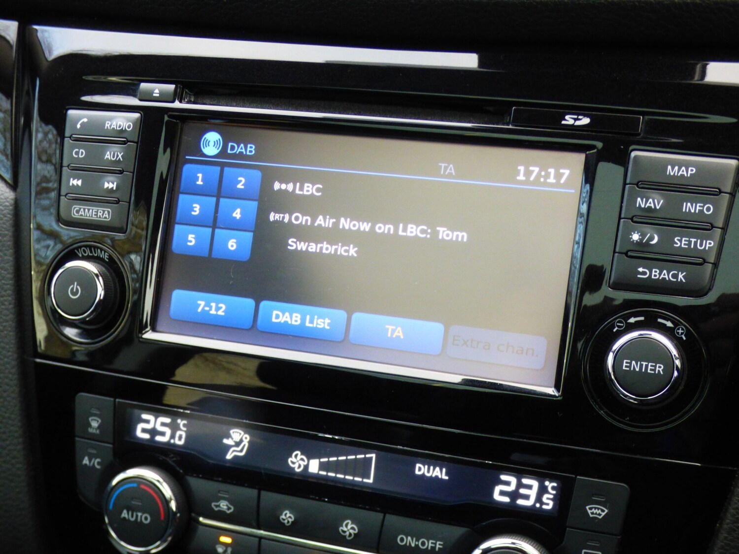 Used Nissan Qashqai 2017 for sale - 77919126: Photo 38