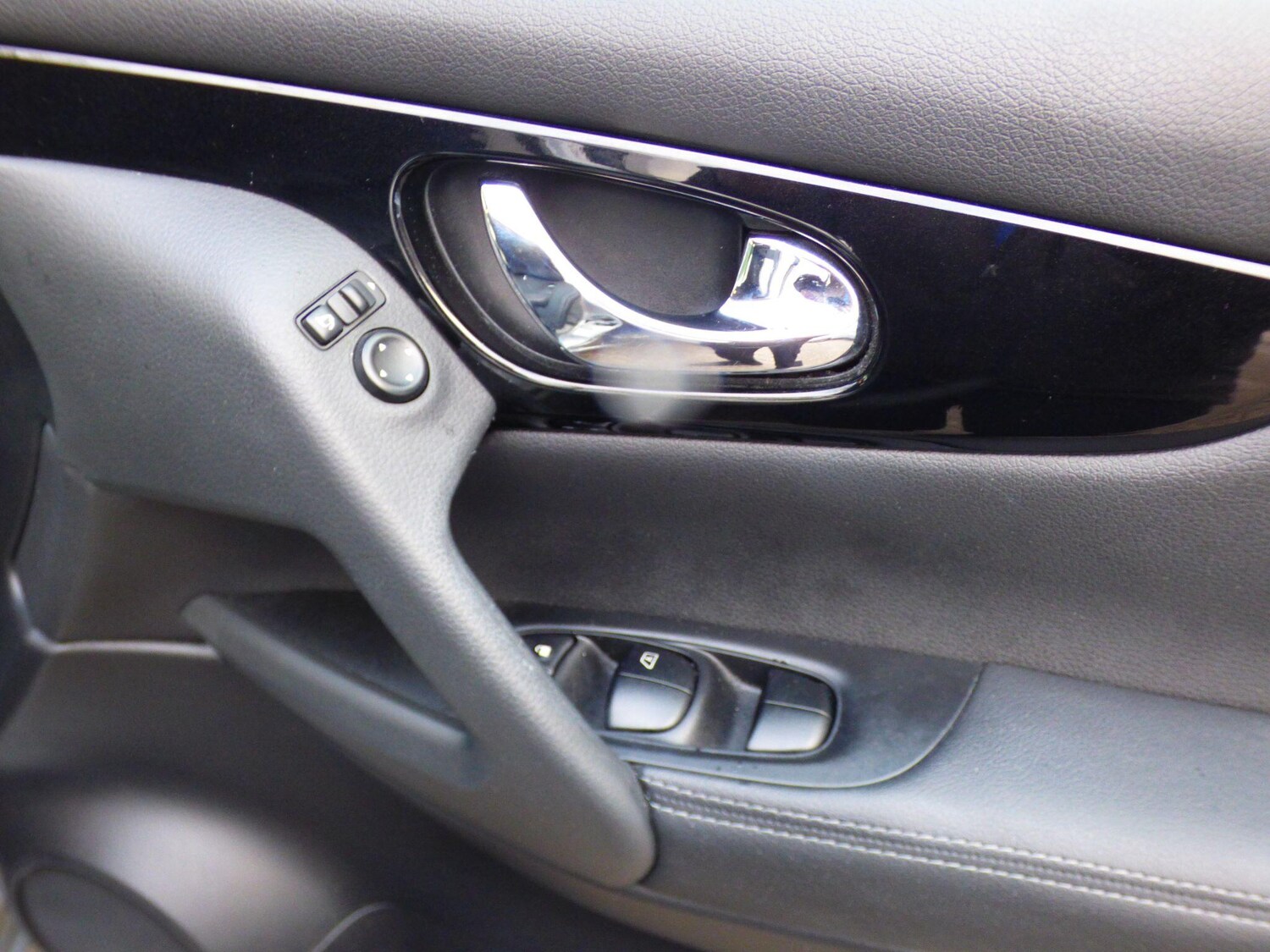 Used Nissan Qashqai 2017 for sale - 77919126: Photo 39