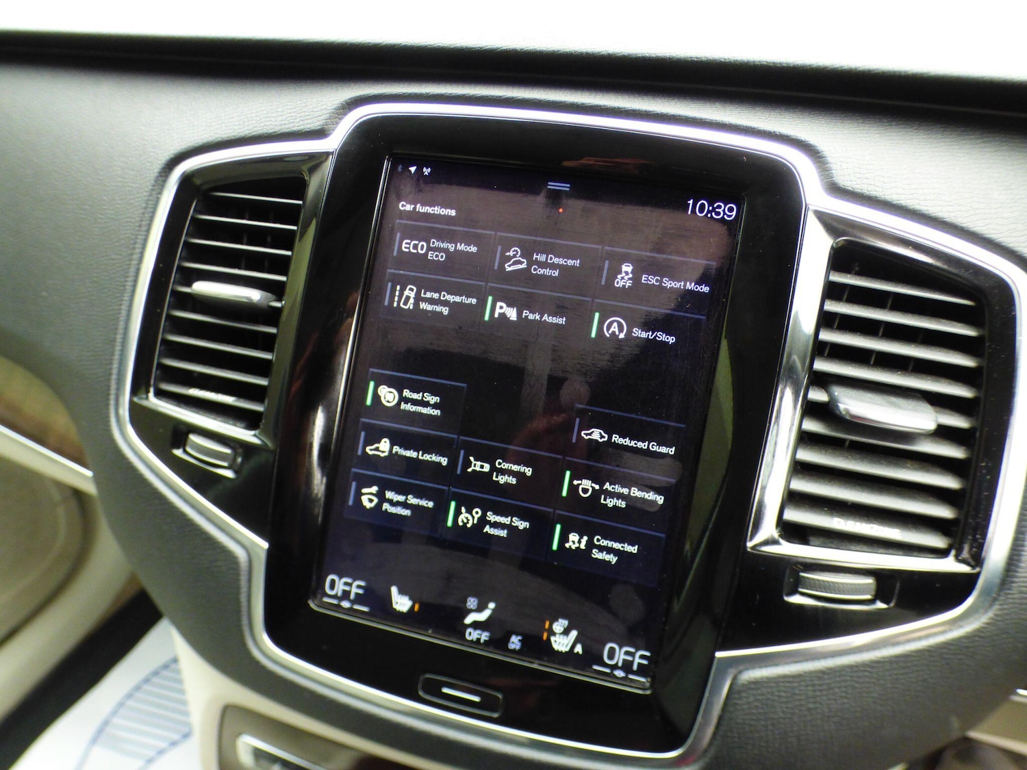 Used Volvo XC90 2015 for sale - 77779421: Photo 46