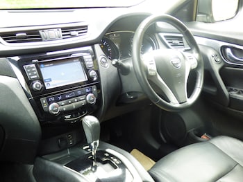 Used Nissan X-Trail 2017 for sale - 75504713: Photo