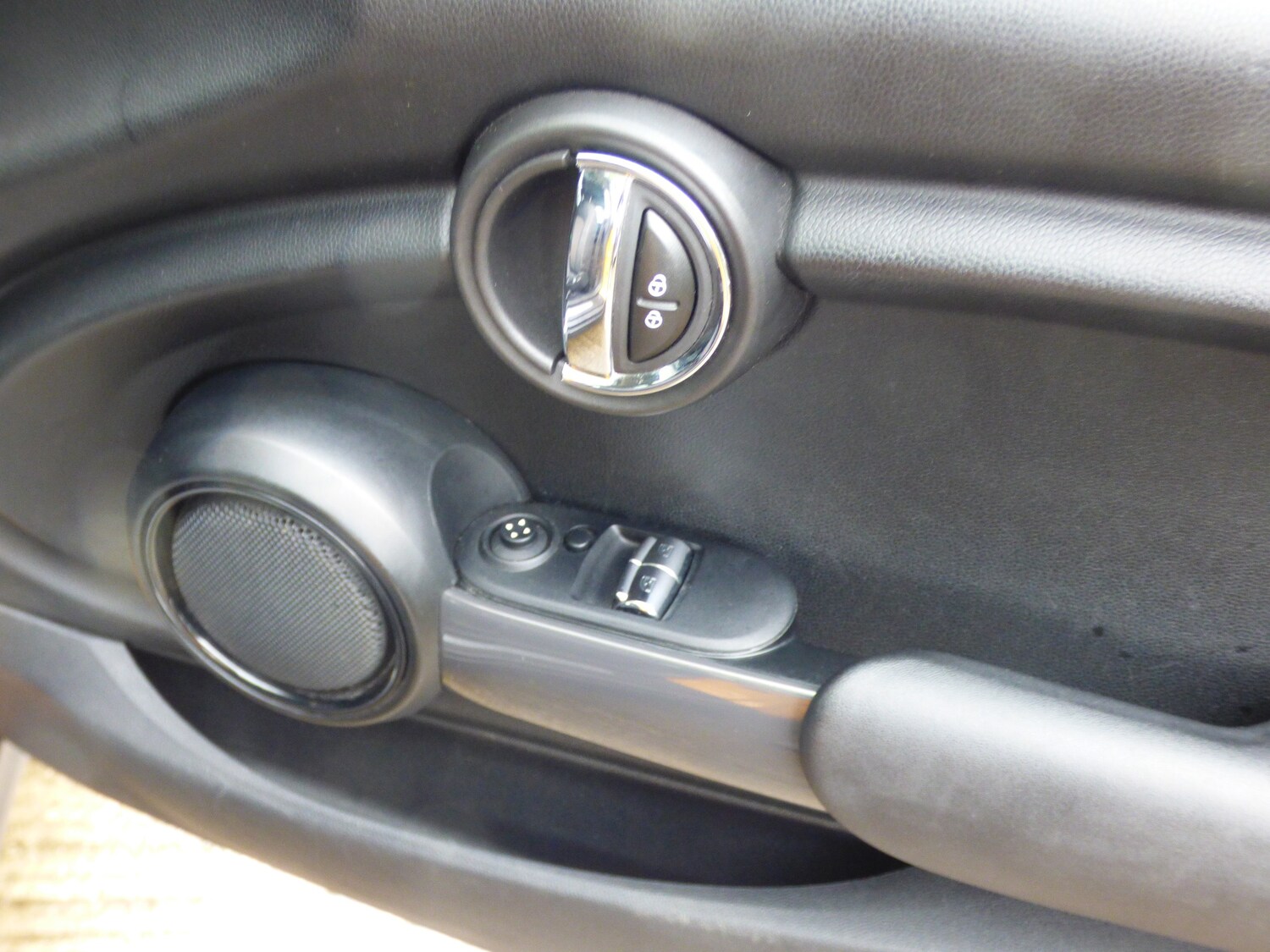 Used MINI Cooper 2016 for sale - 75880841: Photo 24