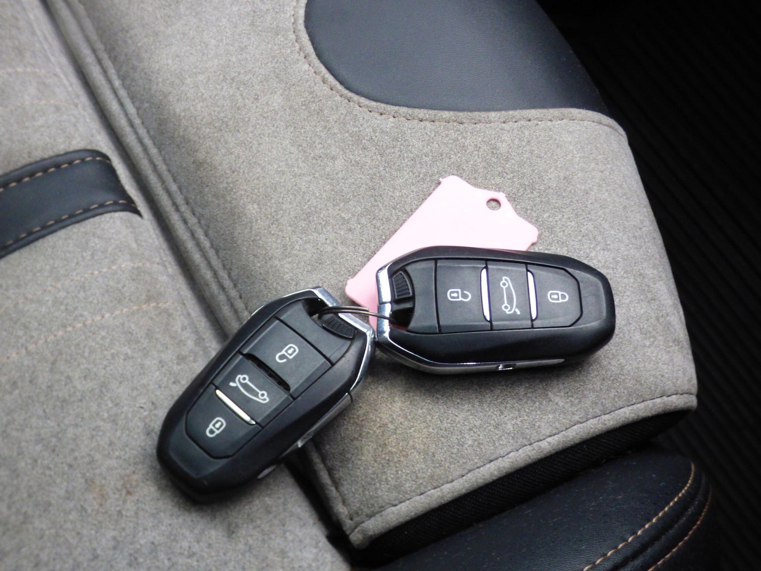 Used Peugeot 3008 2021 for sale - 77654086: Photo 34