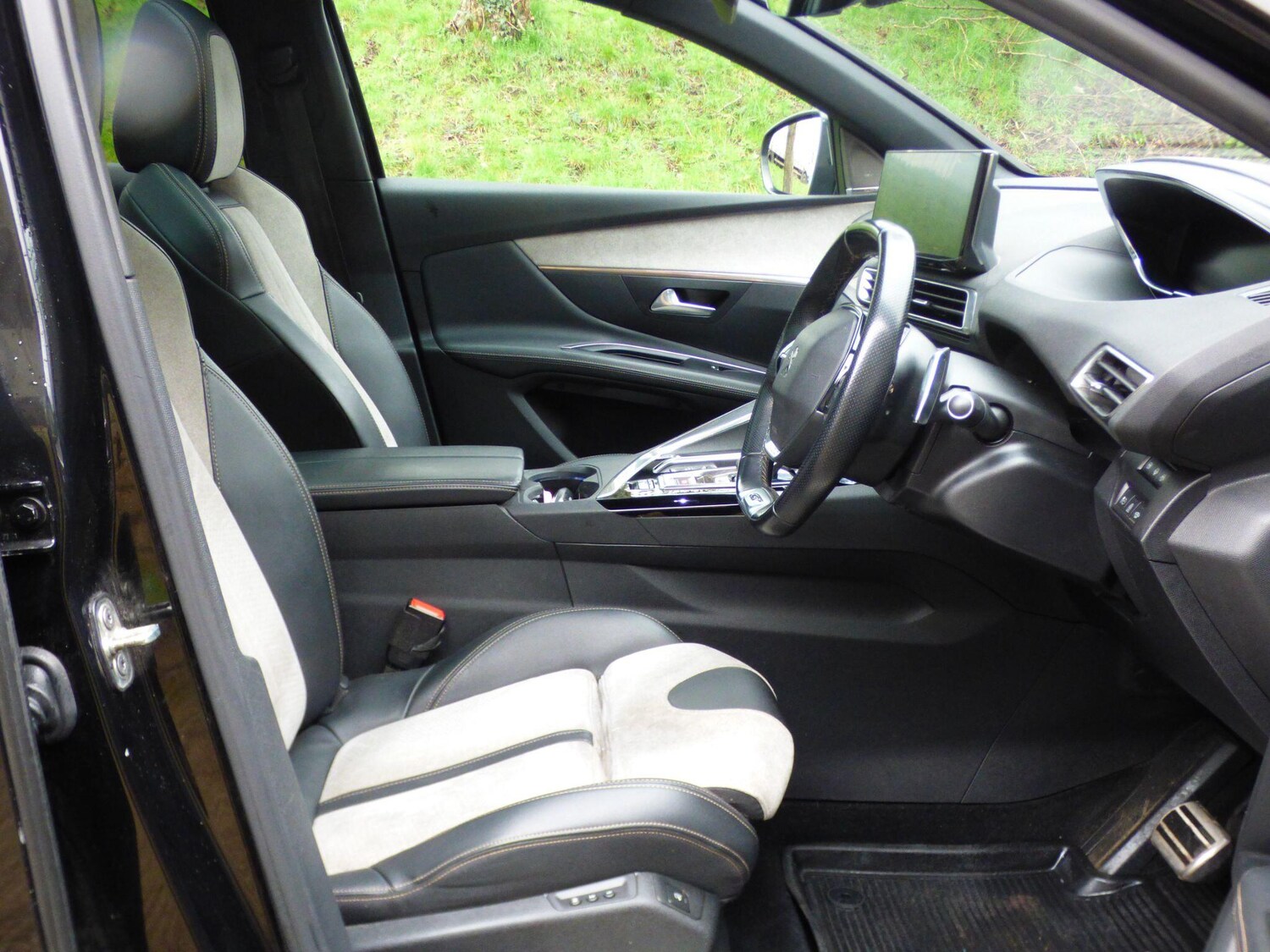 Used Peugeot 3008 2021 for sale - 77654086: Photo 44