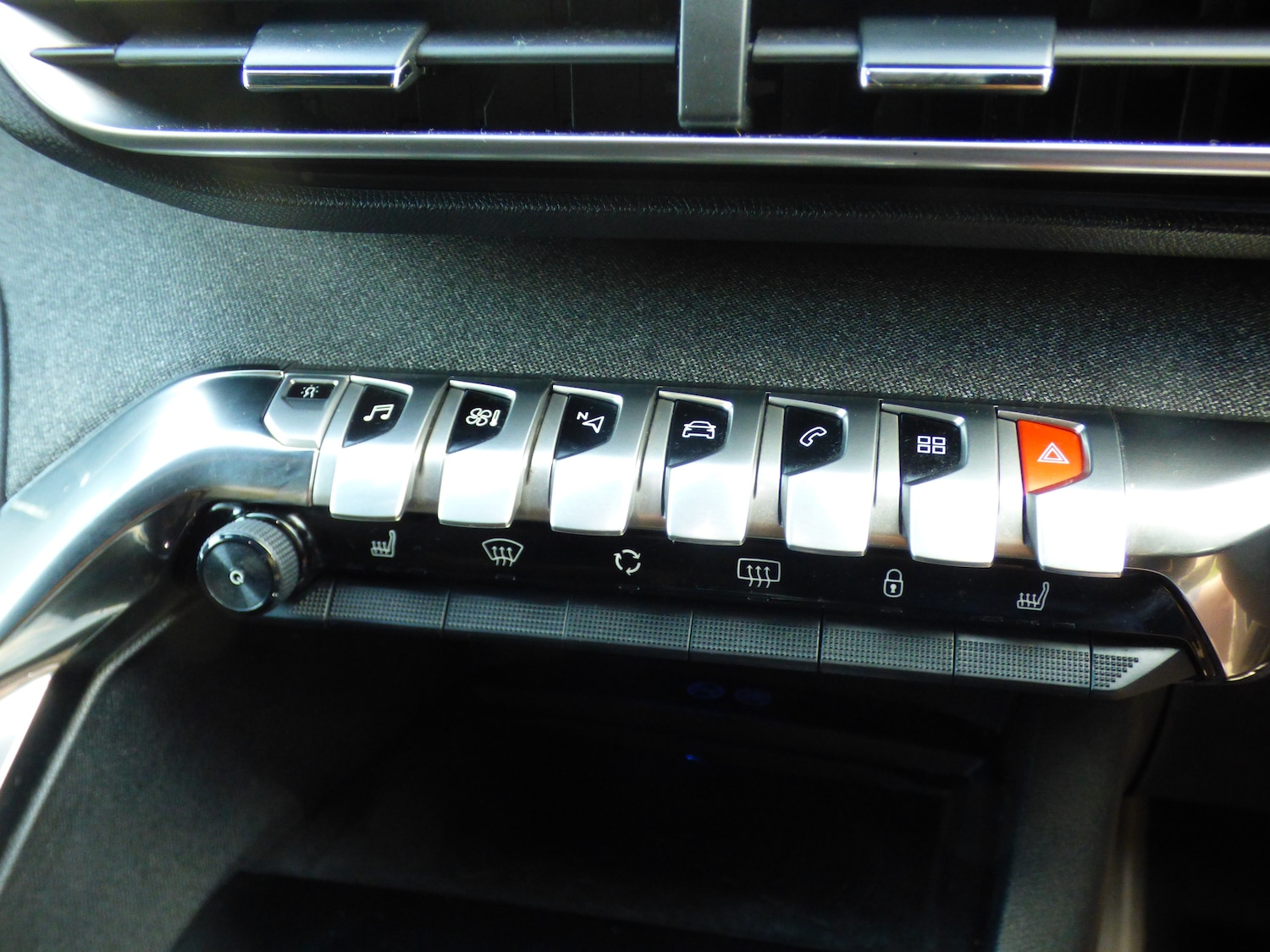 Used Peugeot 3008 2018 for sale - 75667558: Photo 26