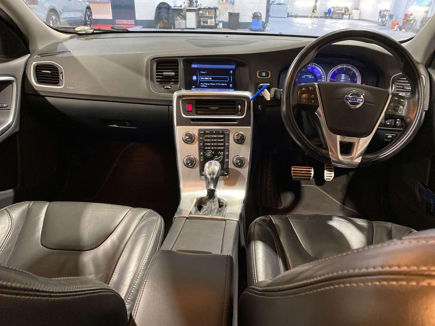 Used Volvo V60 2013 for sale - 77450936: Photo 11