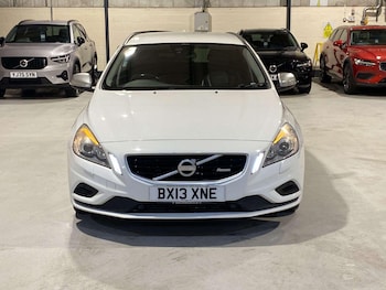 Used Volvo V60 2013 for sale - 77450936: Photo