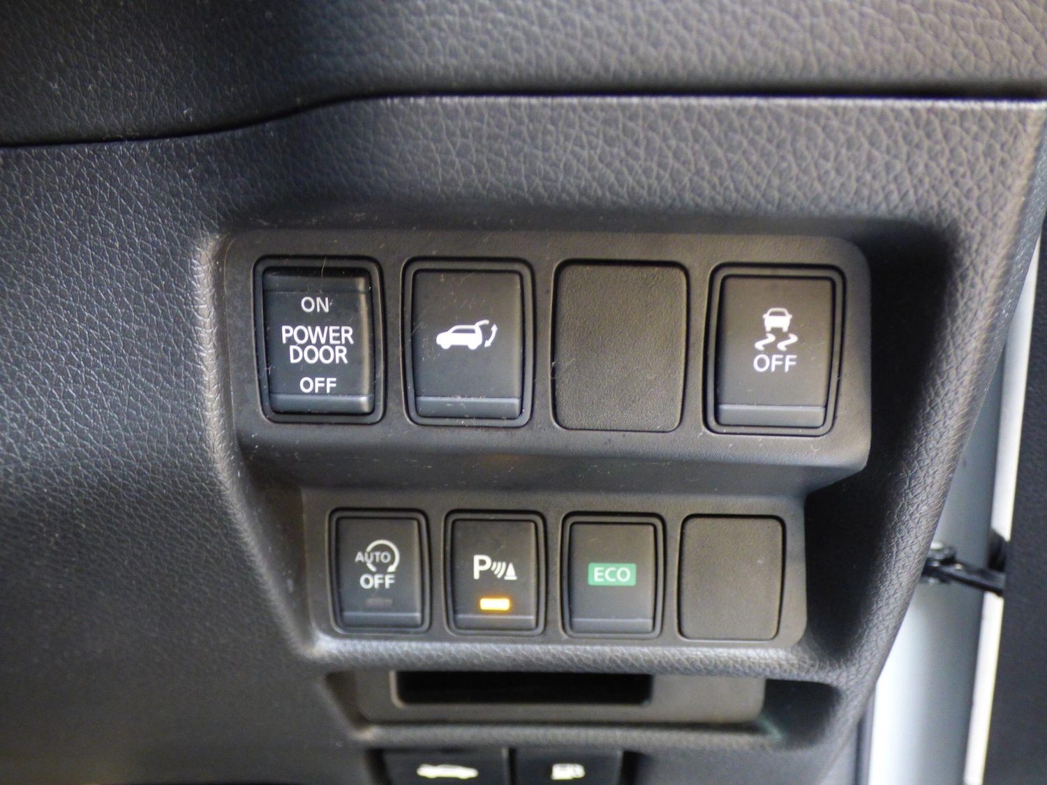 Used Nissan X-Trail 2014 for sale - 77436354: Photo 21