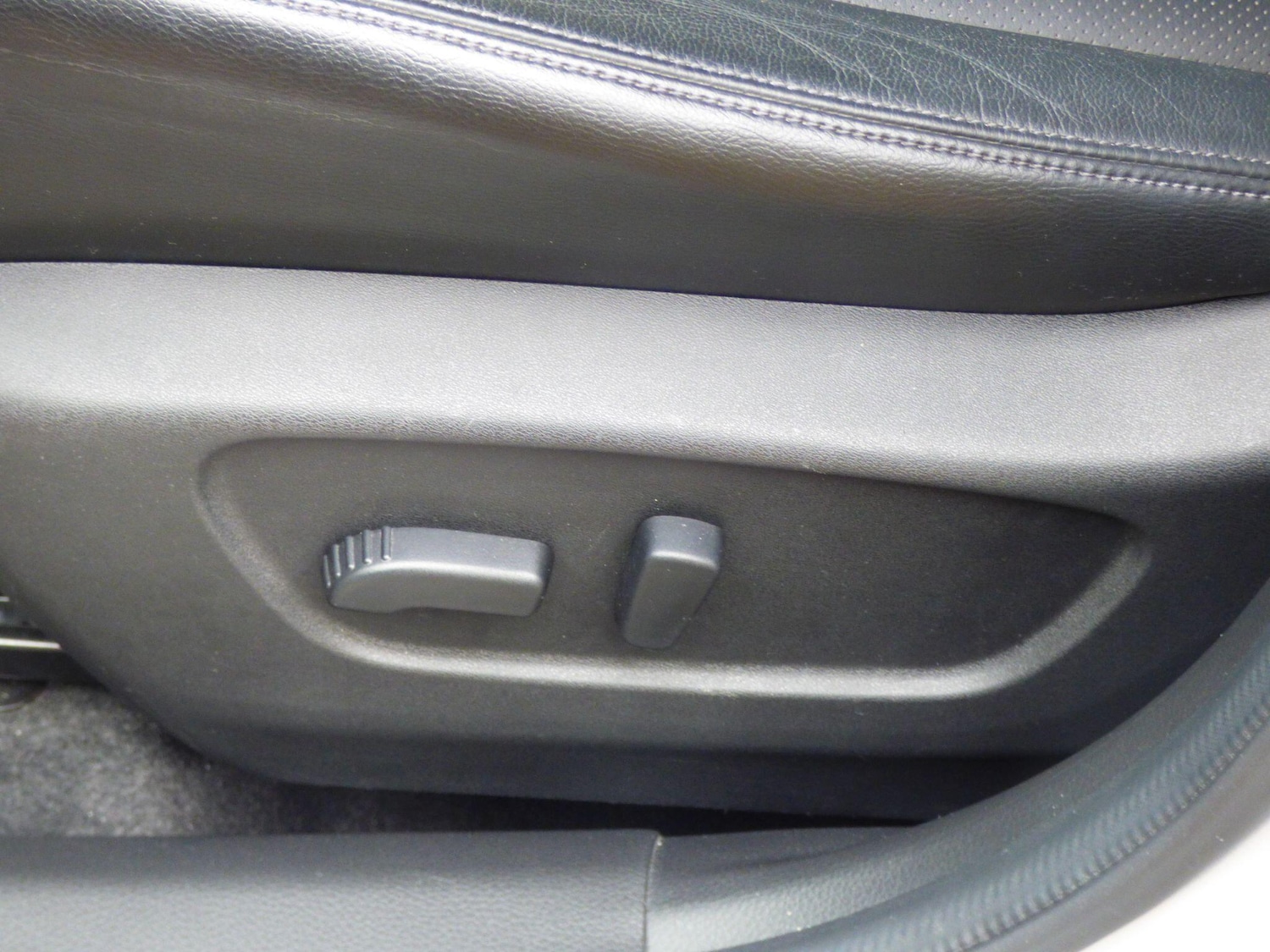 Used Nissan X-Trail 2014 for sale - 77436354: Photo 32