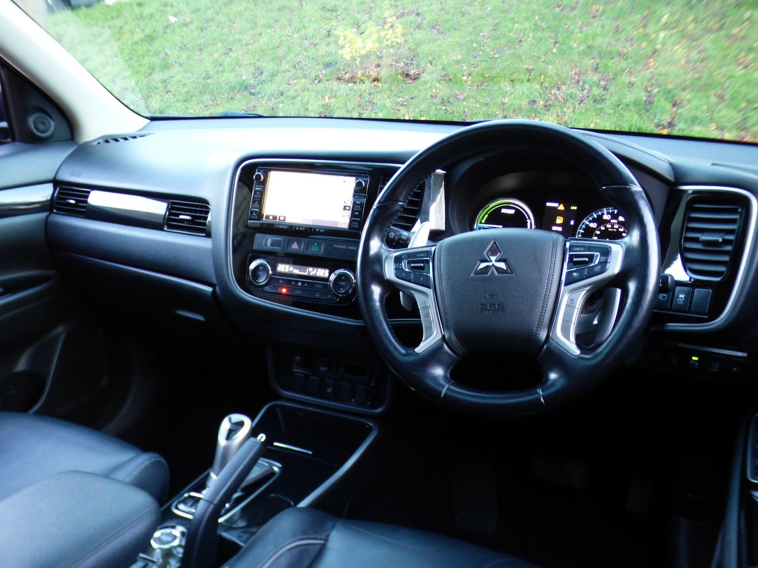 Used Mitsubishi Outlander 2016 for sale - 77319675: Photo 32