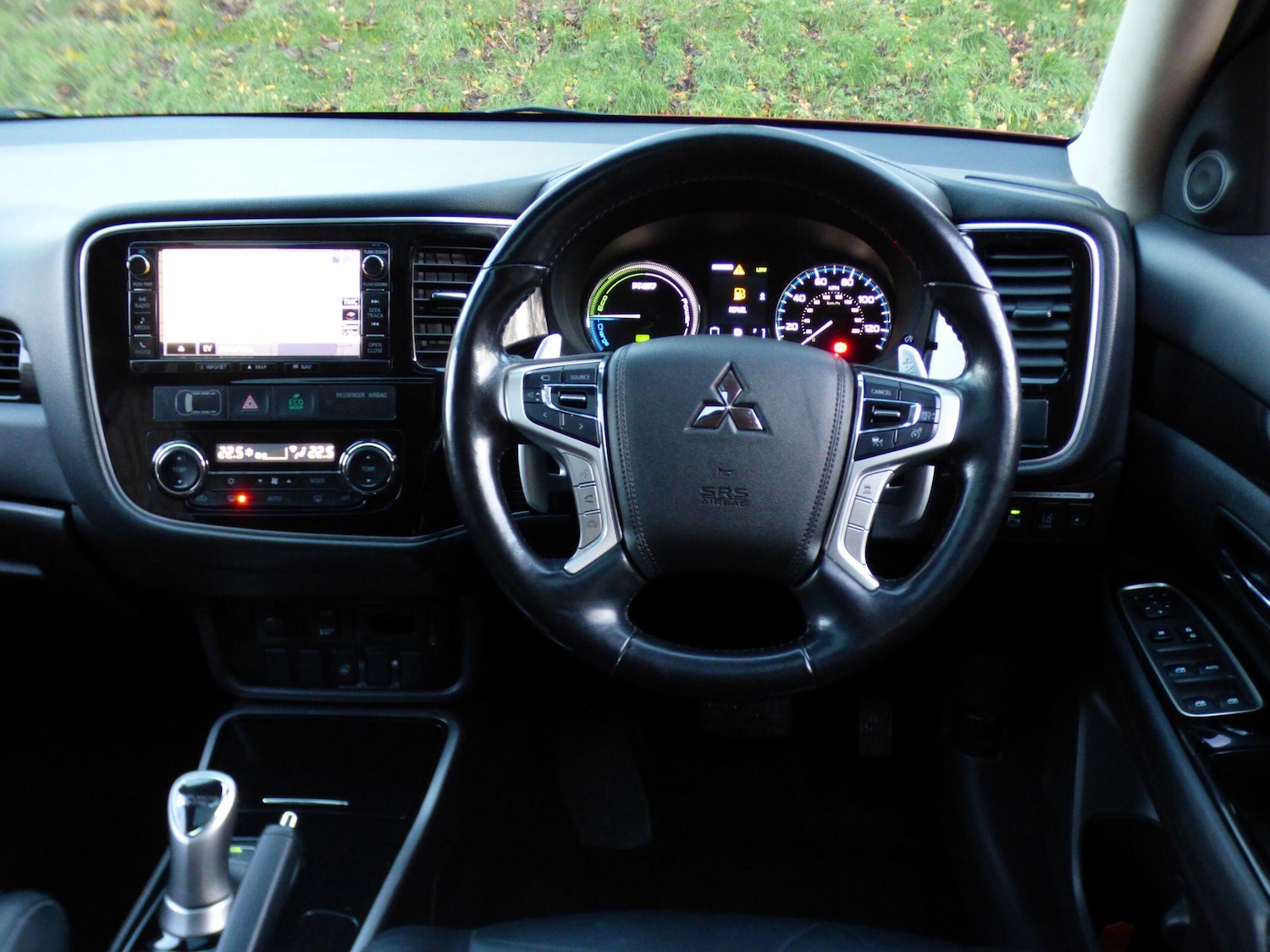 Used Mitsubishi Outlander 2016 for sale - 77319675: Photo 38