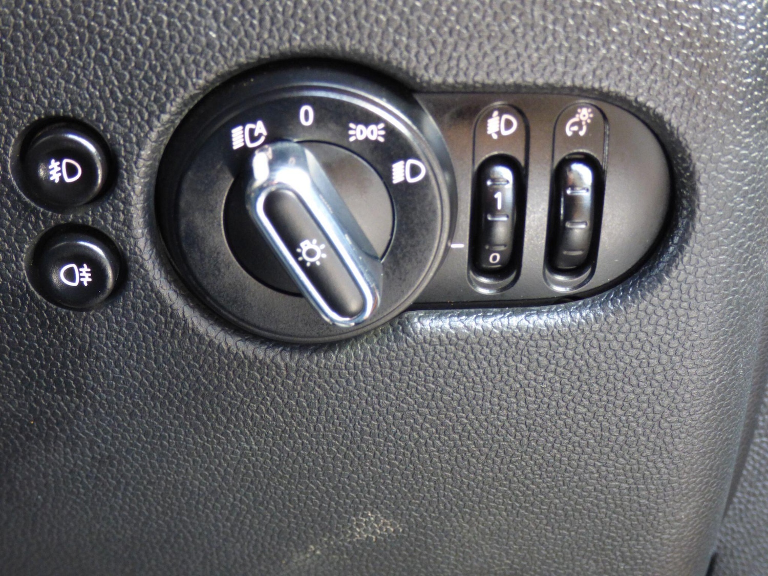 Used MINI Hatch 2015 for sale - 77218895: Photo 22