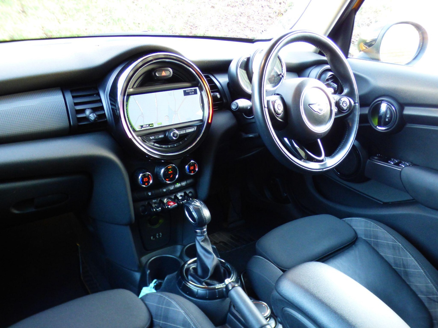 Used MINI Hatch 2015 for sale - 77218895: Photo 3