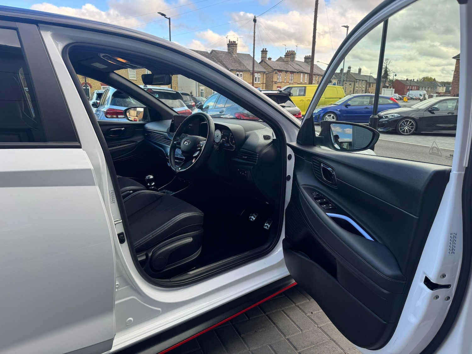 Used Hyundai i20 2024 for sale - 76296011: Photo 13