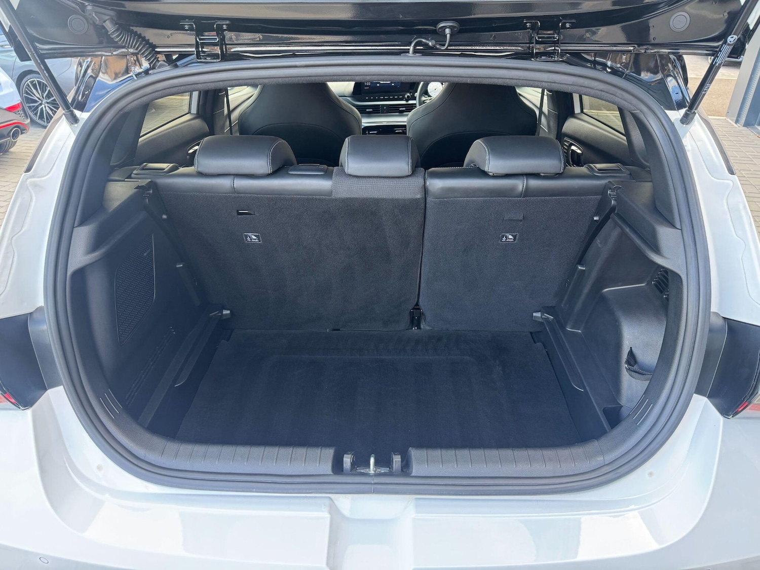 Used Hyundai i20 2024 for sale - 76296011: Photo 17