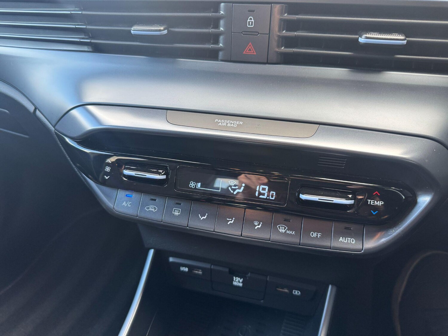 Used Hyundai i20 2024 for sale - 76296011: Photo 21